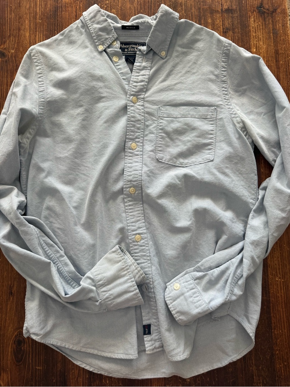 Abercrombie & Fitch Men's Pale Blue Button-Down Oxford Shirt